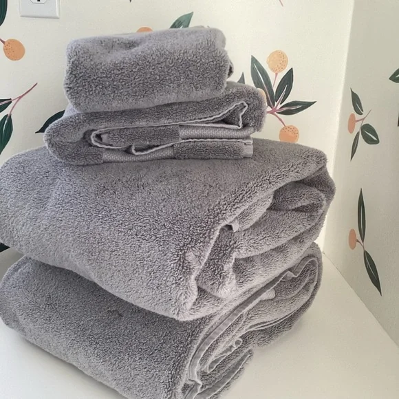Frontgate Bath Frontgate Bath Sheet And Hand Towel Poshmark